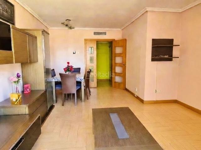 Piso en venta en Madrid, Cuatro Vientos. Pisos.