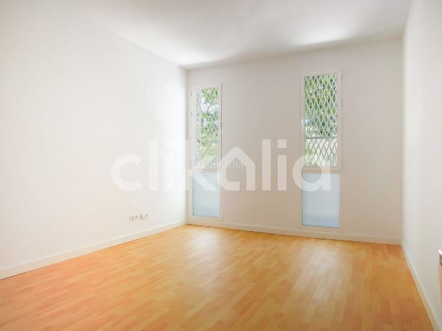Piso en venta en Madrid, Cuatro Vientos. Pisos.