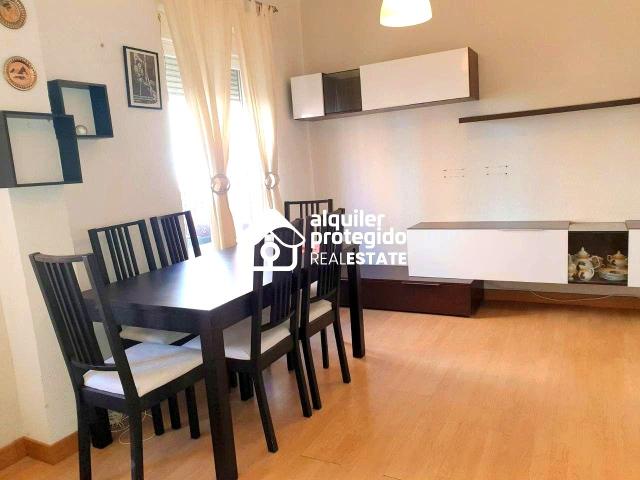 Piso en venta en Madrid de 88 m2