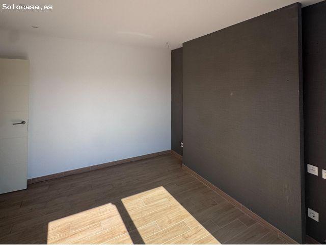 Piso en Venta en Madrid de las Caderechas, Madrid