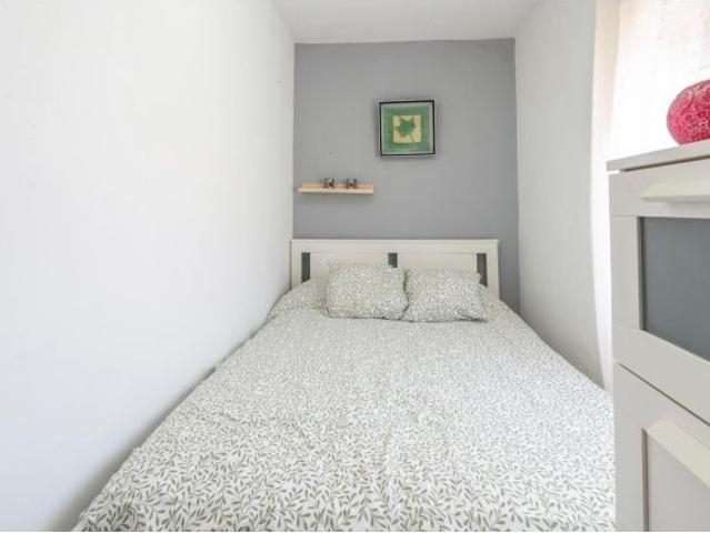 Piso en Venta en Madrid de las Caderechas, Madrid