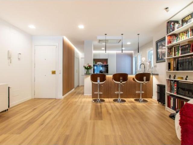 Piso en Venta en Madrid de las Caderechas, Madrid