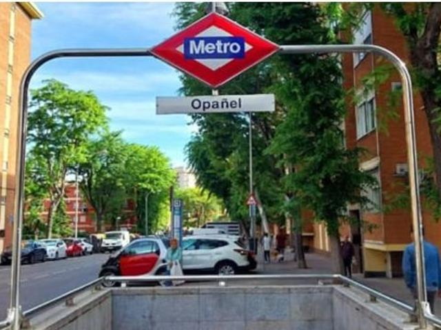 Piso en Venta en Madrid de las Caderechas, Madrid