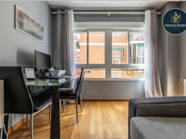 Piso en Venta en Madrid de las Caderechas, Madrid