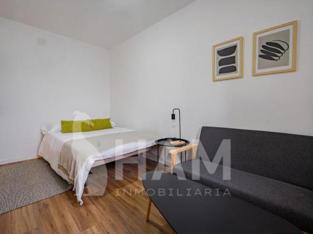 Piso en Venta en Madrid de las Caderechas, Madrid