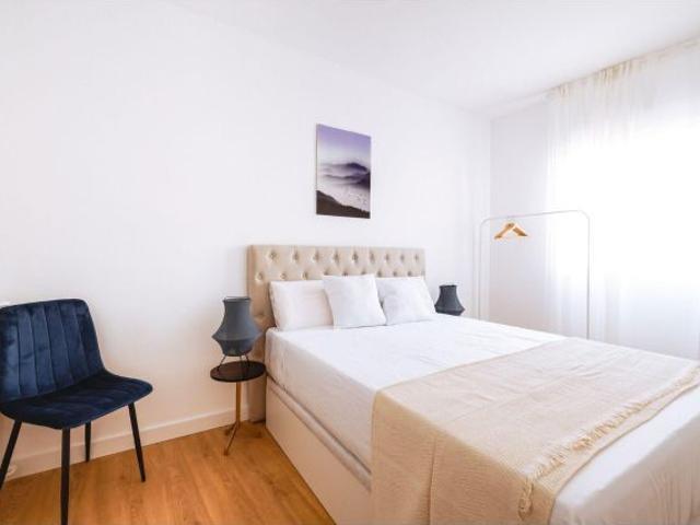 Piso en Venta en Madrid de las Caderechas, Madrid