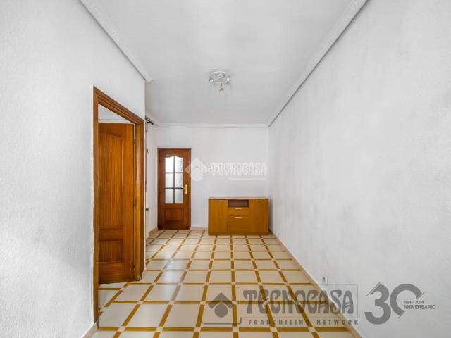 Piso en venta en Madrid, Delicias. Piso en venta en Madrid. Pisos.