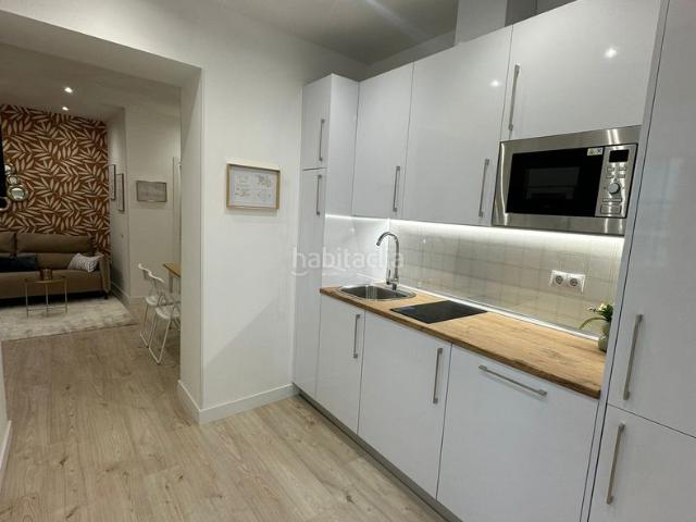 Piso en venta en Madrid, Embajadores Lavapiés. GRAN OPORTUNIDAD!. Pisos.