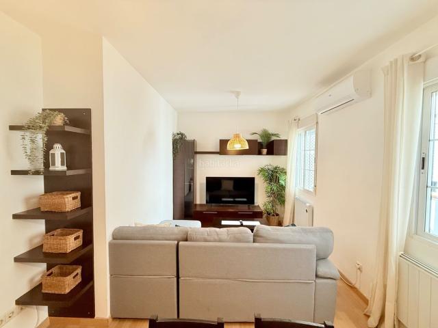 Piso en venta en Madrid, Embajadores Lavapiés. Piso de 44 m con 1 dormitorio en Amparo, Madrid. Pisos.
