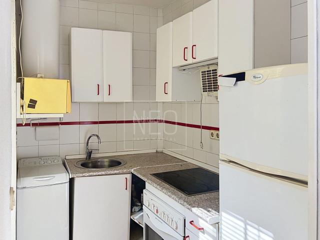 Piso en venta en Madrid, Embajadores Lavapiés. PISO EN CALLE AMPARO, EMBAJADORES. Pisos.