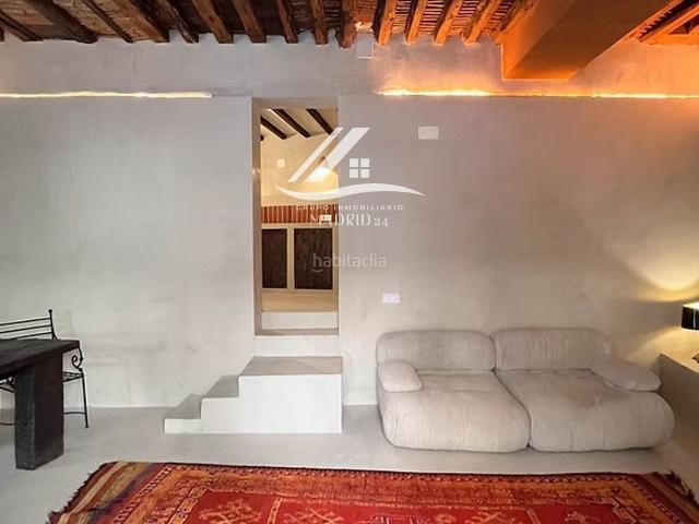 Piso en venta en Madrid, Embajadores Lavapiés. Piso reformado con entradas independientes. Pisos.