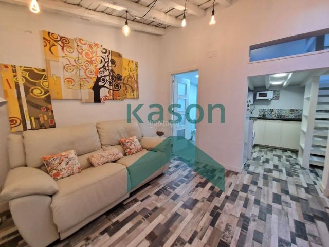 Piso en venta en Madrid, Embajadores Lavapiés. Pisos.