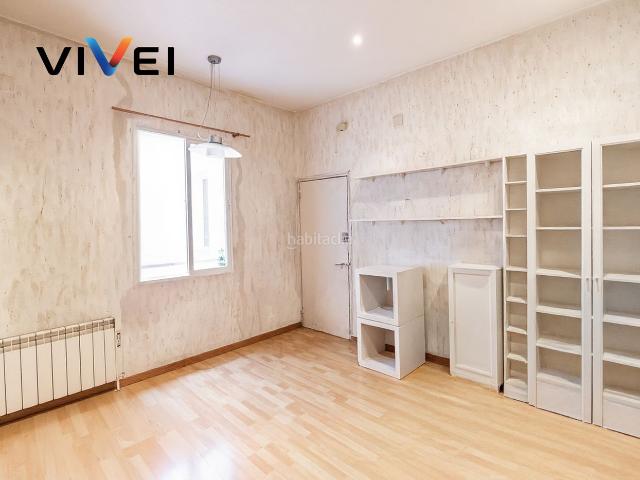 Piso en venta en Madrid, Embajadores Lavapiés. Pisos.