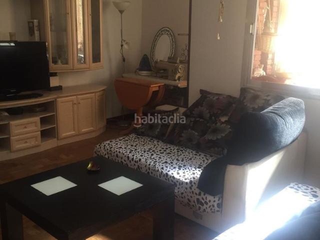 Piso en venta en Madrid, Entrevías. AOC VENDE PISO EN ENTREVIAS, 3 HAB, 1 BAÑO Y 1 ASEO. Pisos.