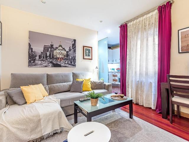 Piso en venta en Madrid, Gaztambide. Fantástico piso de 2 dormitorios en pleno corazón de Gaztambide. Pisos.