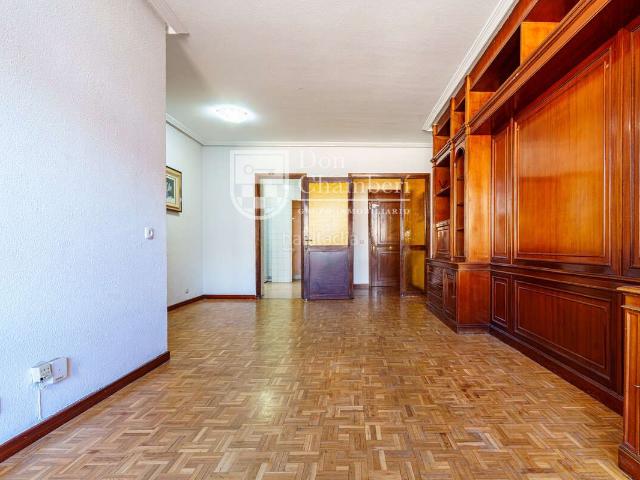 Piso en venta en Madrid, Gaztambide. Gran oportunidad en Chamberí. Pisos.