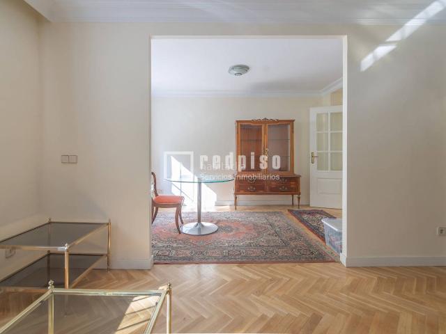 Piso en venta en Madrid, Guindalera. REDPISO PARQUE DE LAS AVENIDAS VENDE EN EXCLUSIVA ESTUPENDA VIVIENDA EN CALLE BOLONIA. Pisos.