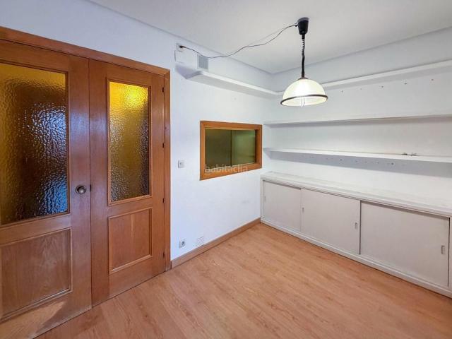 Piso en venta en Madrid, Guindalera. Tu nuevo refugio urbano con terraza en pleno Guindalera. Pisos.
