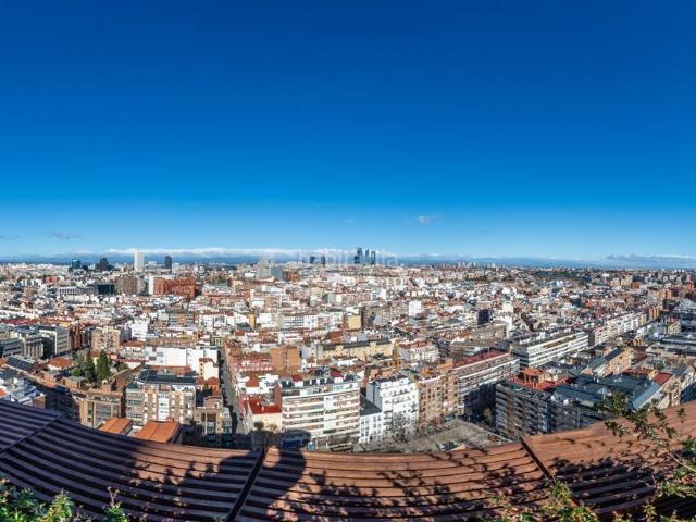 Piso en venta en Madrid, Guindalera. Un lienzo en blanco en un edificio icónico. Pisos.