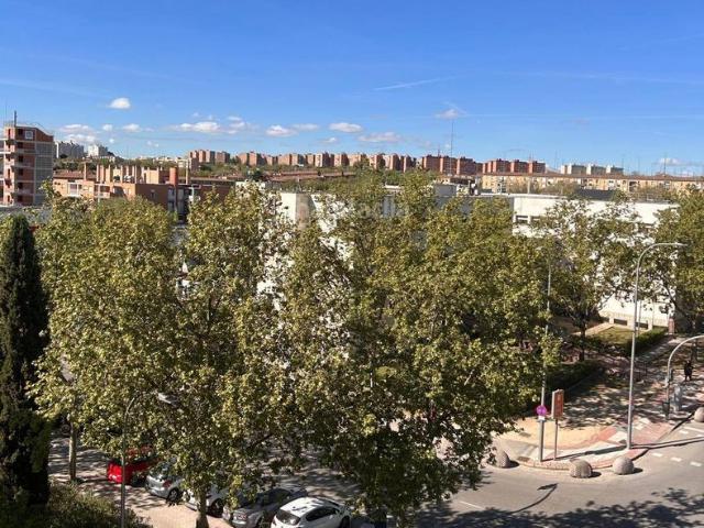 Piso en venta en Madrid, Hellín. OPORTUNIDAD EN LA ZONA DE HELLIN3 DORMITORIOS,2 BAÑOS, MAS CUARTO DE PLACHA CON 2 TERRAZAS Y ASCENSOR. Pisos.