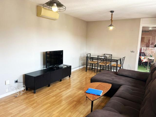 Piso en venta en Madrid, Hellín. Pisos.
