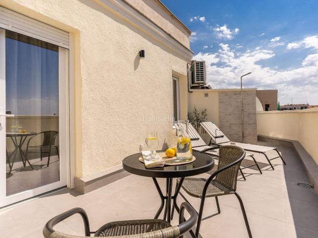 Piso en venta en Madrid, Ibiza. Ático con terraza de 20 m2. Pisos.