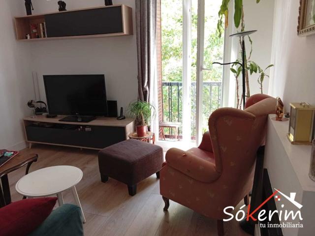 Piso en venta en Madrid, Ibiza. Bonita vivienda en el barrio de Ibiza. Pisos.