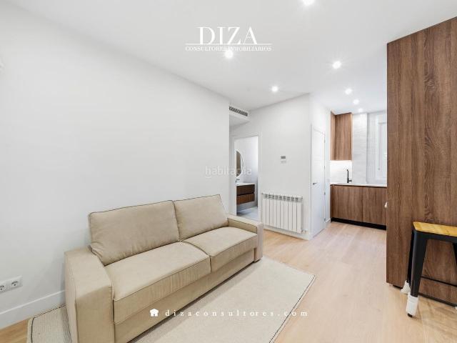 Piso en venta en Madrid, Ibiza. Coqueto piso en Ibiza. Pisos.