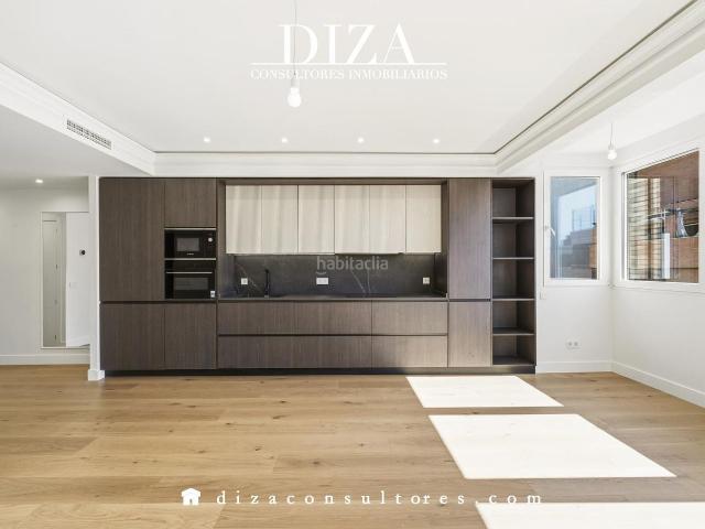 Piso en venta en Madrid, Ibiza. Exclusividad en Retiro. Pisos.