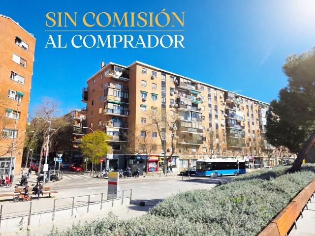 Piso en venta en Madrid, Imperial. * FRENTE A MADRID RÍO LUZ, TRANQUILIDAD Y POTENCIAL *. Pisos.