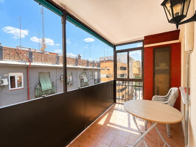 Piso en venta en Madrid, Imperial. Pisos.