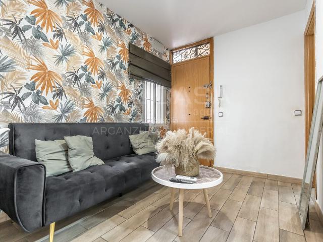 Piso en venta en Madrid, Imperial. Pisos.