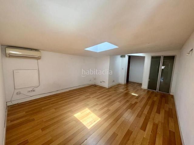 Piso en venta en Madrid, Justicia Chueca. GLOBALPISO MALASAÑA VENDE EN EXCLUSIVAiexclChueca no se visita, se vive!Y desde la calle Apodaca, una ubicación estratégica, tranq. Pisos.