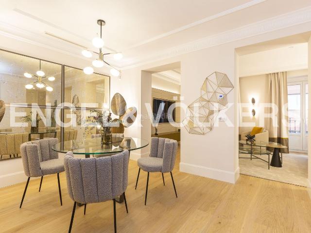 Piso en venta en Madrid, Justicia Chueca. Exclusivo piso en Justicia. Pisos.