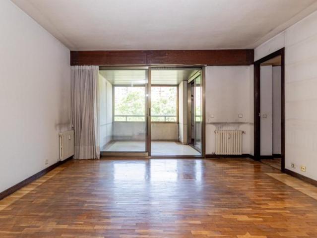 Piso en venta en Madrid, La Paz