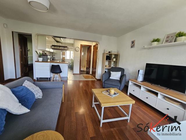 Piso en venta en Madrid, La Paz. BONITO PISO EN EL BARRIO DE FUENCARRAL EL PARDO. Pisos.