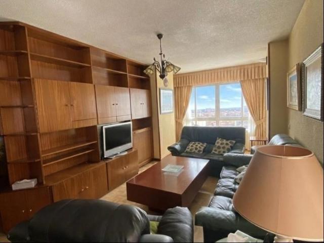 Piso en venta en Madrid, Las rosas