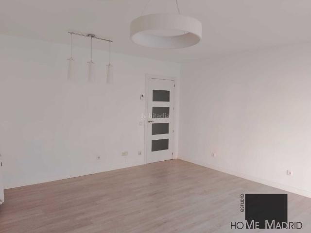 Piso en venta en Madrid, Las Tablas. ESTUDIO HOME MADRID OFRECE Piso totalmente reformado de 126m2 en la zona residencial de Las Tablas. Pisos.