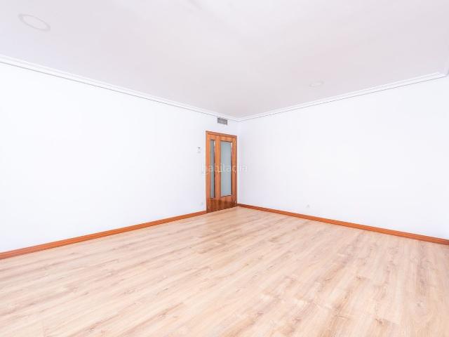 Piso en venta en Madrid, Las Tablas. Pisos.