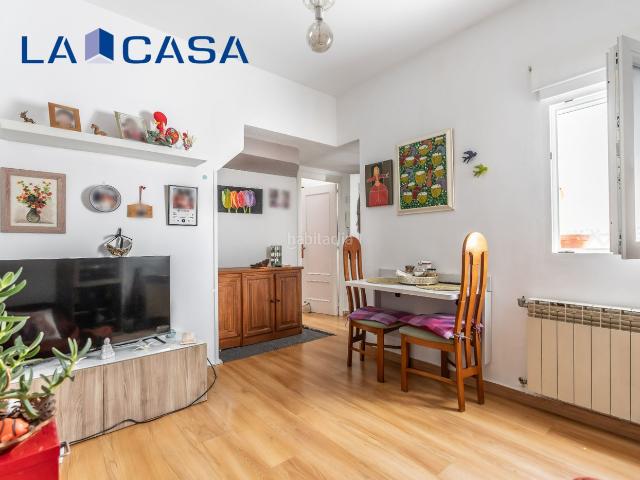 Piso en venta en Madrid, Legazpi. Piso en venta en Calle de Embajadores. Pisos.