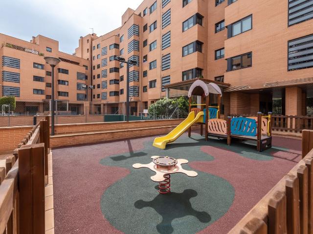 Piso en venta en Madrid, Legazpi. Pisos.