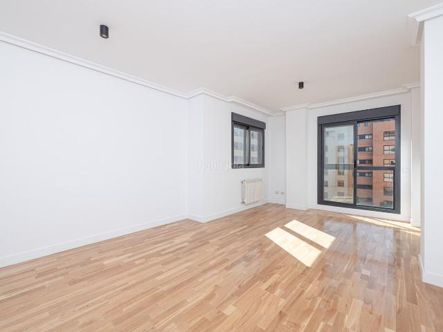 Piso en venta en Madrid, Legazpi. Pisos.
