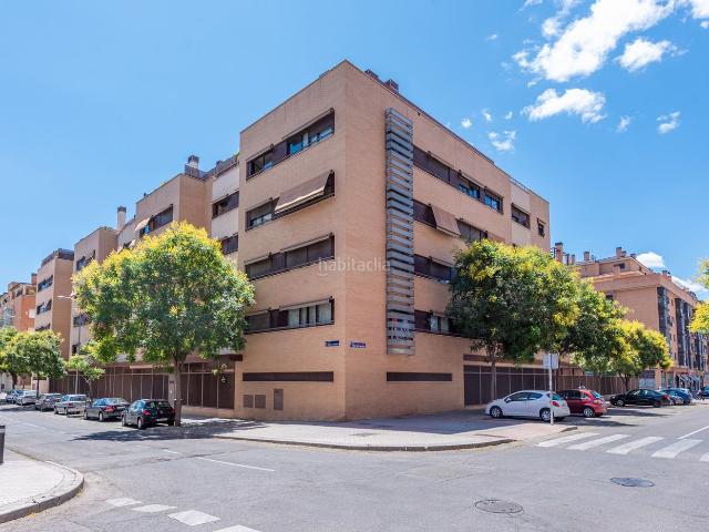 Piso en venta en Madrid, Legazpi. Pisos.