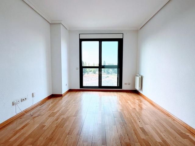 Piso en venta en Madrid, Legazpi. Pisos.