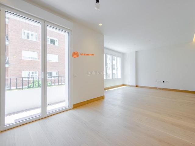 Piso en venta en Madrid, Lista. Piso en calle Padilla. Pisos.