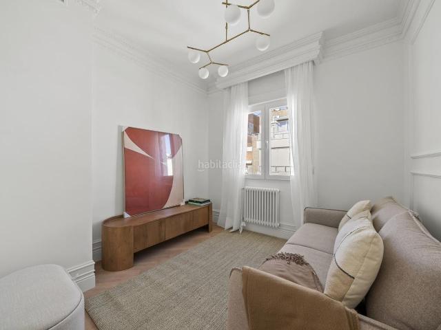 Piso en venta en Madrid, Lista. Piso todo exterior junto a Ortega y Gasset. Pisos.