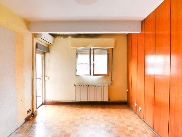 Piso en venta en Madrid, Los Cármenes. Pisos.