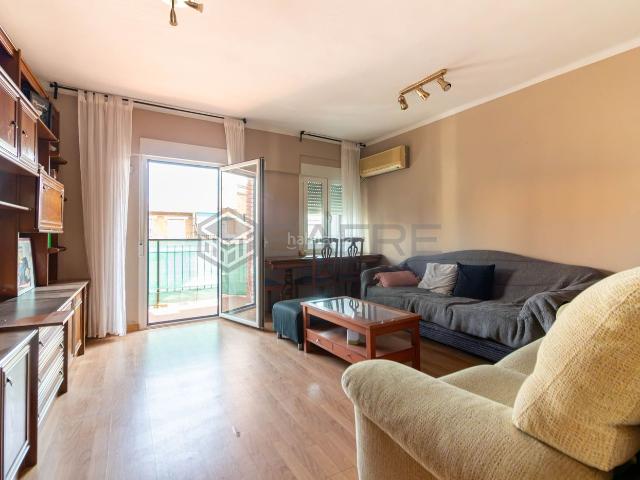 Piso en venta en Madrid, Los Cármenes. Pisos.