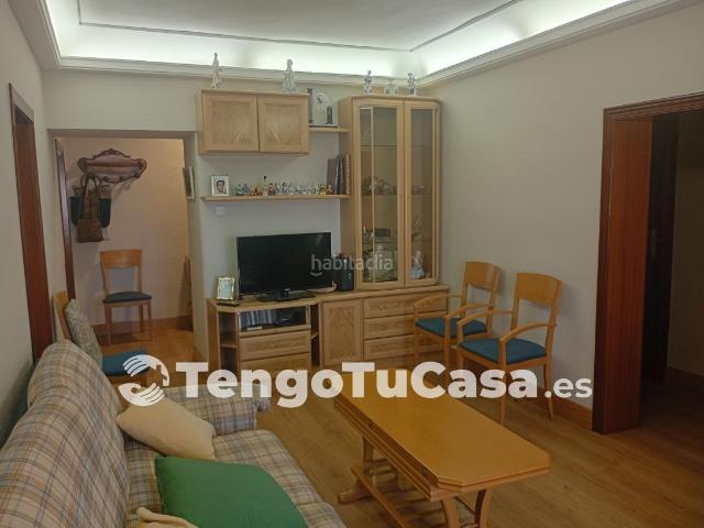 Piso en venta en Madrid, Los Ángeles. Fantástica vivienda en Avenida Verbena de la Paloma. Pisos.