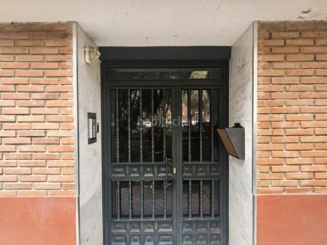 Piso en venta en Madrid, Los Ángeles. PISO EN ZONA LOS ÁNGELES. Pisos.